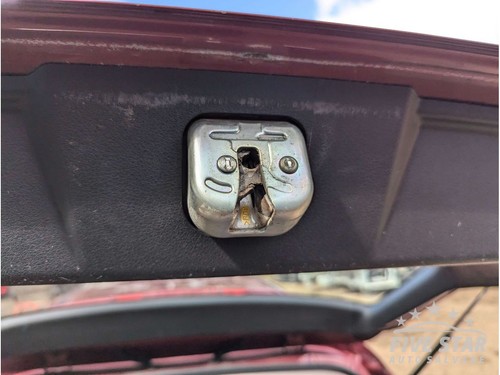 Subaru legacy tailgate boot - subaru,