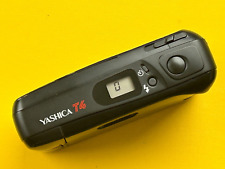 Yashica T4 Carl Zeiss Tessar T* 3.5 35mm. Unfortunately faulty.