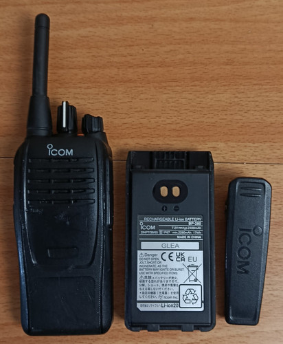 Two way radio icom - ic-f29sr2, +