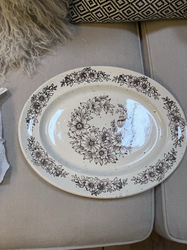 Ironstone tableware sampson - by,