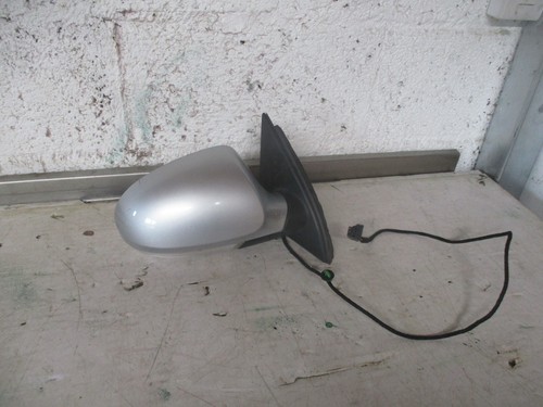 Passat right wing mirror - vw,