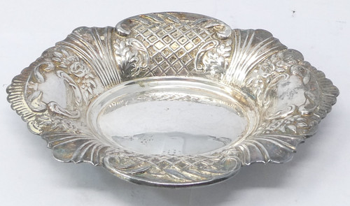 Bon sweetmeat dish - sweetmeat,