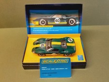 SCALEXTRIC C2942A FORD GT40 1966 GREEN / YELLOW #40 LIMITED EDITION 2008.
