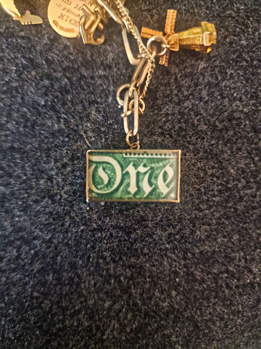 Vintage 9ct gold - "in, emergency