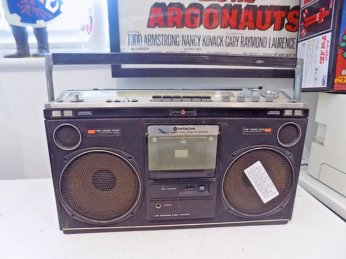 Hitachi trk 8080e mw - fm,