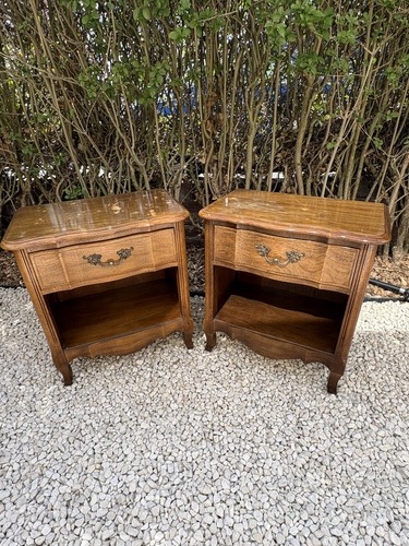 Stunning pair elegant - pair,