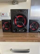 LG LK72B Powerful Compact Home