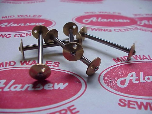 Singer long bobbins flat - long,