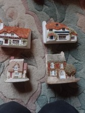 Ambrosia  Lilliput Lane And