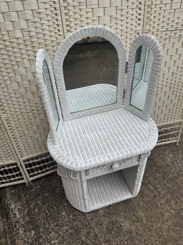 Vintage boho cane white small - white,