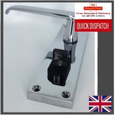 Black Traditional Keyhole