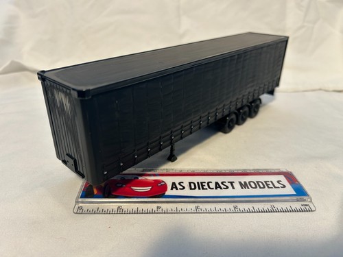 Corgi modern truck - corgi, black