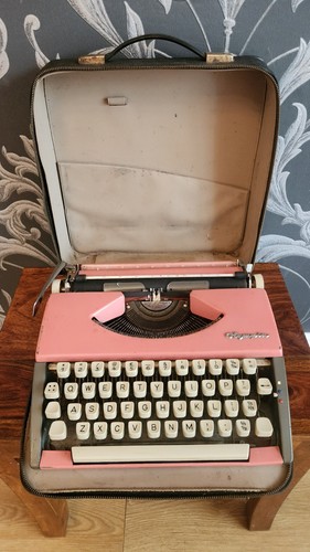 Vintage flamingo pink - vintage,