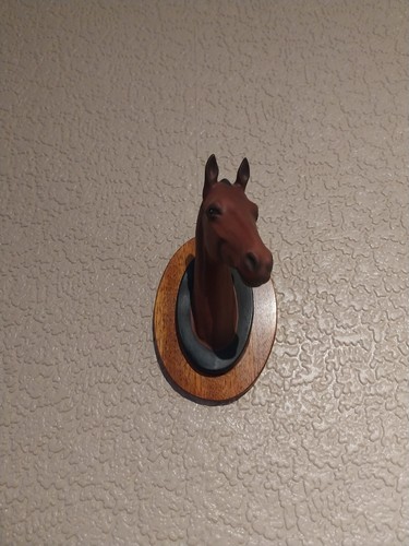 Beswick small horse head wall - small,