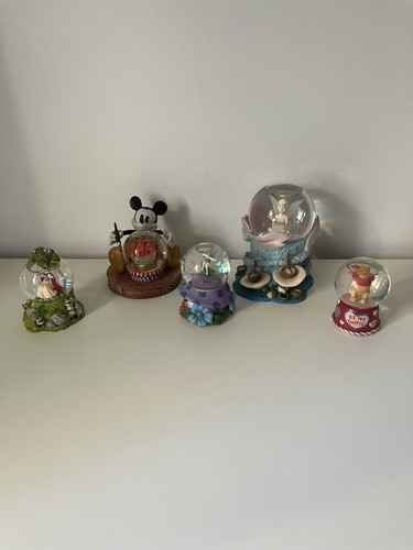 Disney store snow globe - store, bundle