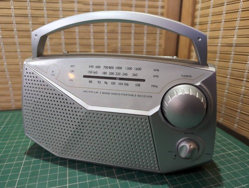 Old school woolworths radio - old,