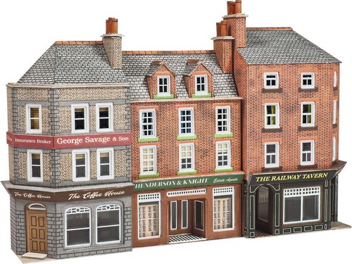 Scale low relief pub shops - scale,