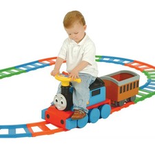 Thomas the Tank Engine Ride-On Track Complete 22-Piece Set