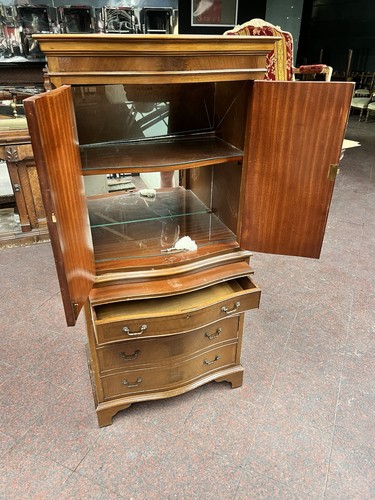 Antique mahogany cocktail