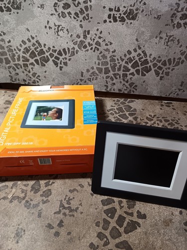 Digital photo frame 7cm - , by