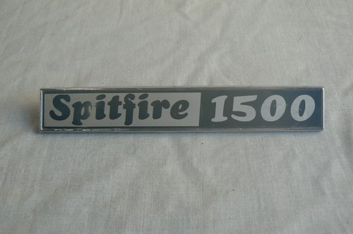 Triumph spitfire 1500 badge - triumph,