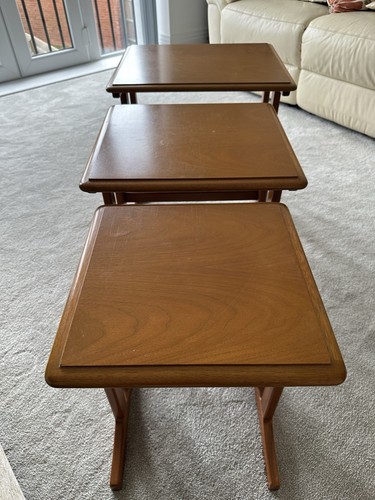 Nest tables set pieces - set, 3