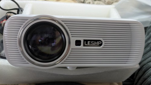Leshp projector multimedia - projector,