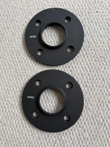 Pair 10mm black hubcentric - 1,