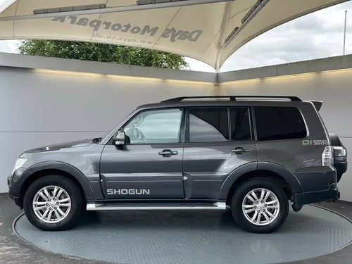 Mitsubishi shogun pajero - mitsubishi,