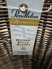 Pendleton - Detachable Hanging