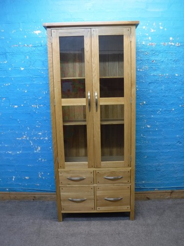 Laura ashley solid oak - ashley,