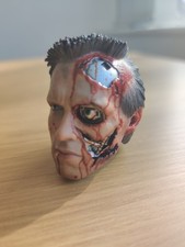 Hot Toys MMS238 Terminator