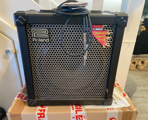 Roland cube amp guitar - cube,