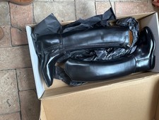 Konig Grandgester  competition