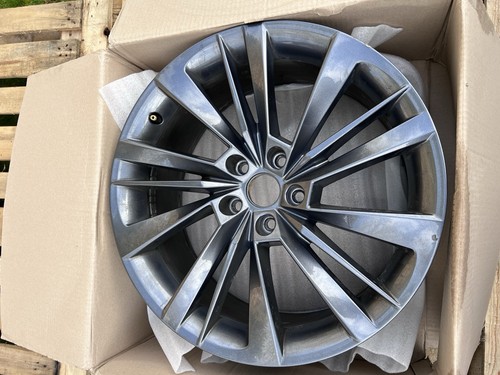 Skoda 3v0601025beha7 - skoda, 18”