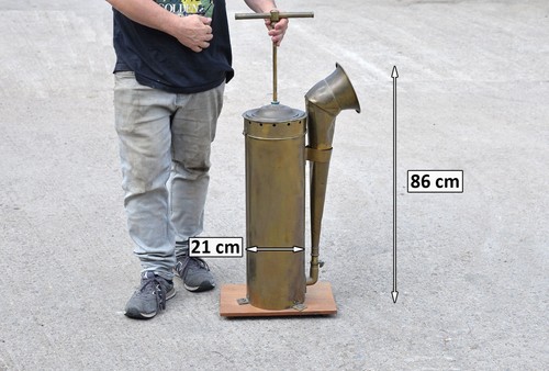 Vintage ships fog horn - vintage,