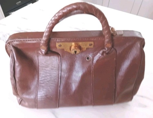 Vintage leather doctors bag - leather,