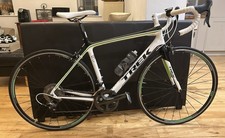 TREK Madone 3.5 OCLU Carbon Fibre Road Bike, 54.3 cm H2 White.