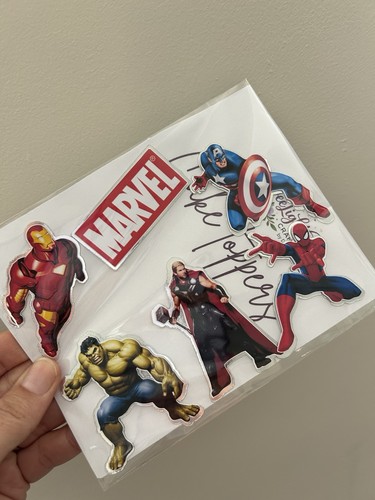 Marvel themed cupcake - marvel, toppers