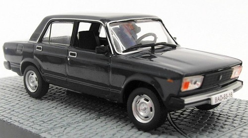 007 fabbri scale model - 1/43,