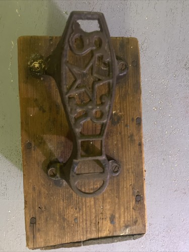 Antique star cast iron - star,