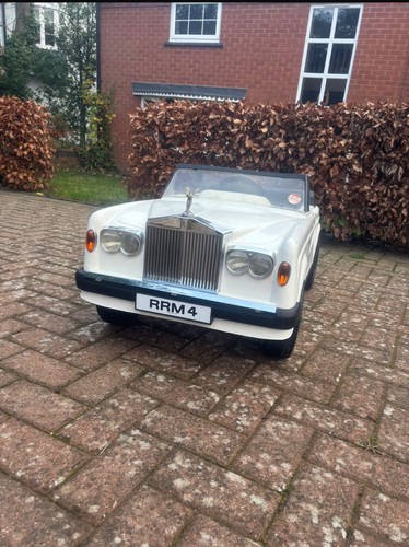 Rolls royce corniche - rolls-royce, sharna