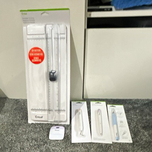 Cricut scrapbooking tool set - scrapbooking,