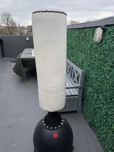 Gallant 5ft free standing - free,