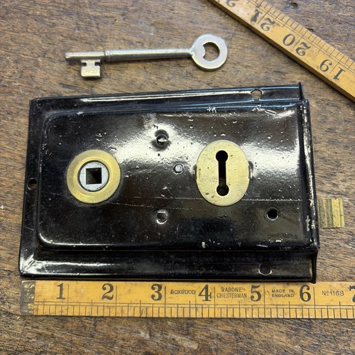 Vintage iron door - vintage, rim