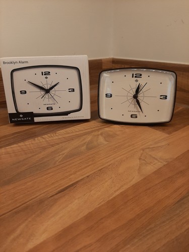 Newgate brooklyn retro alarm - retro,