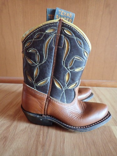 Rare tex tan yoakum leather - tex, of
