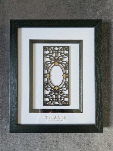 Framed miniature rms titanic - rms,