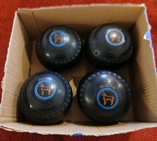 Size 4 Henselite Indoor Short