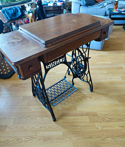 Singer treadle mechanical - singer,